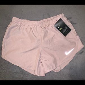 Dry fit Nike running shorts🏃🏽‍♀️